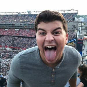 Meet your Posher, Adam